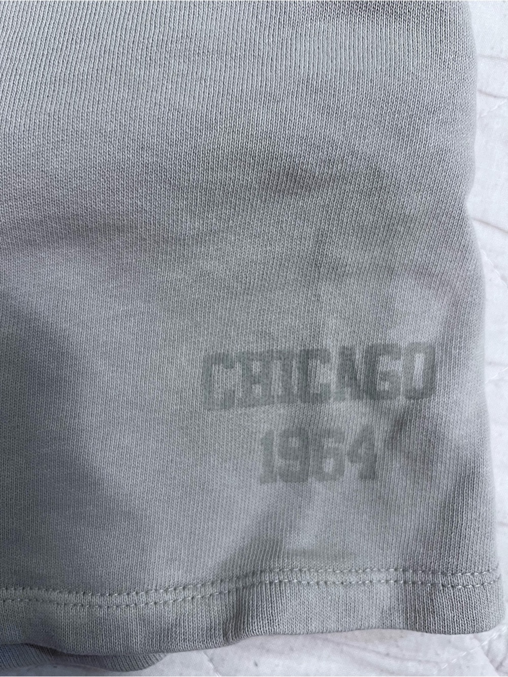 Beige”Chicago 1964" Graphic sweatshorts